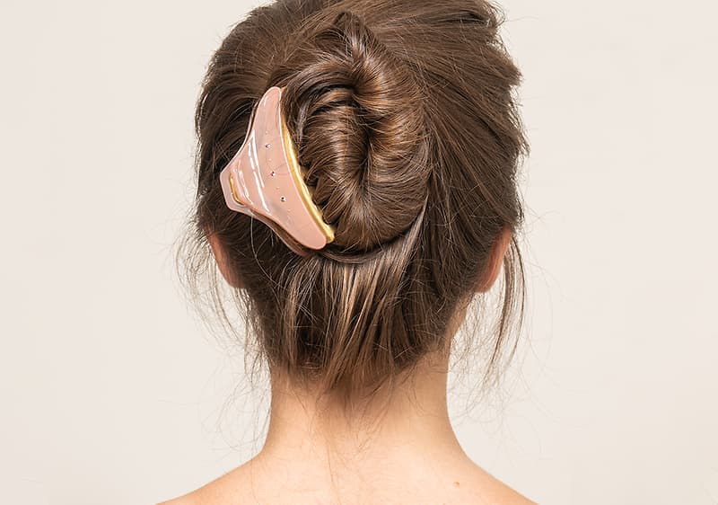 Trendi frizurák hajcsipesszel 