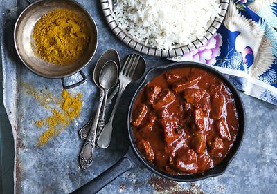Aszalt sárgabarackos marharagu basmati rizzsel