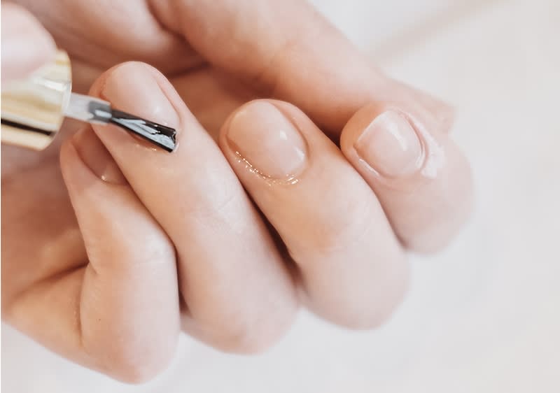 Töredezett körmök