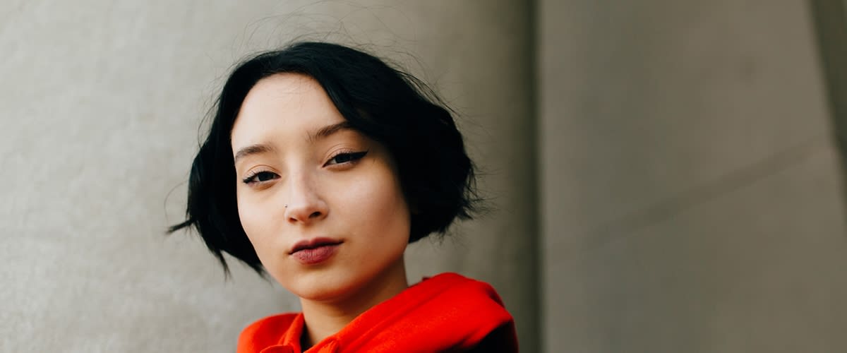 Nőies rövid frizurák