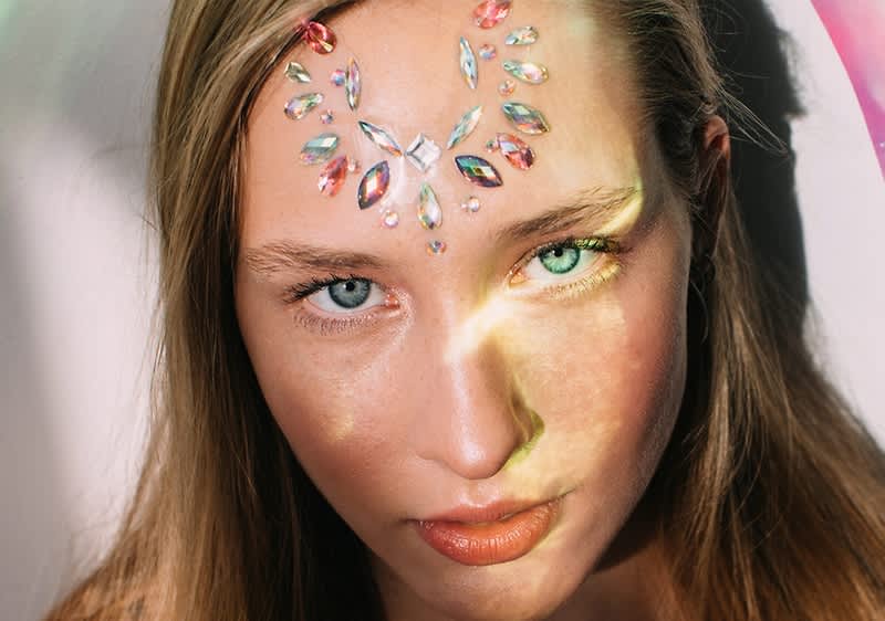 Csillogó ardíszítő kövek