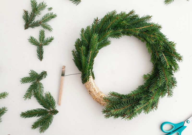 Adventi koszorú készítése házilag