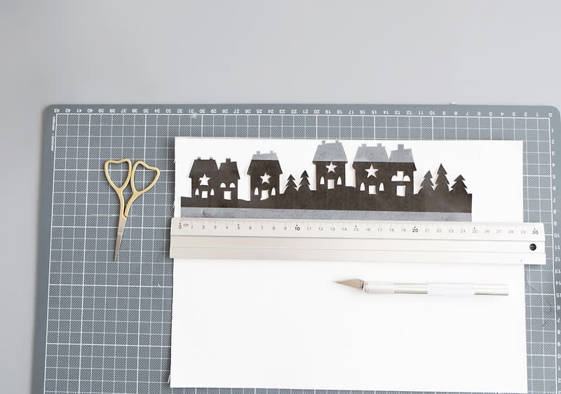 Gyertyák díszítése karácsonyra 