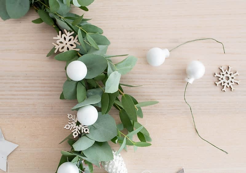 Készítsen ajtódíszt saját kezűleg