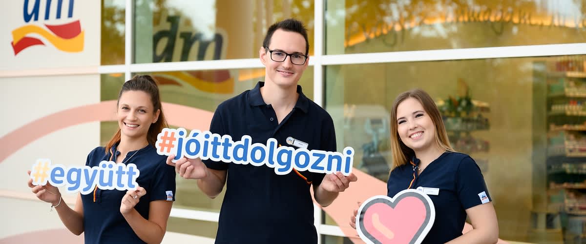 A dm az előre mutató megoldásokban hisz: a forgalmi növekedés lehetőséget ad a további fejlesztésekre