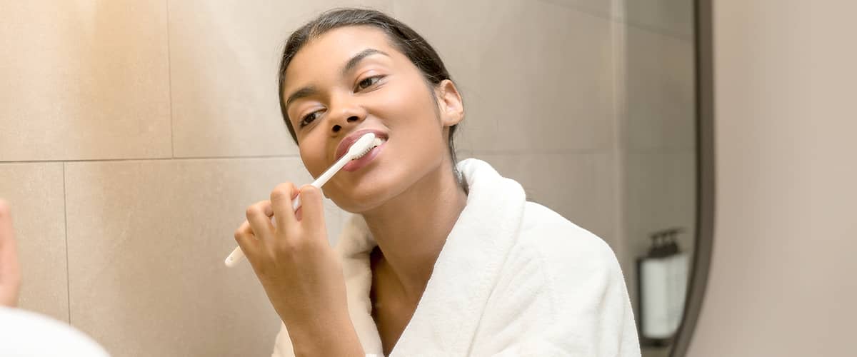 A fogszabályozó tisztítása 