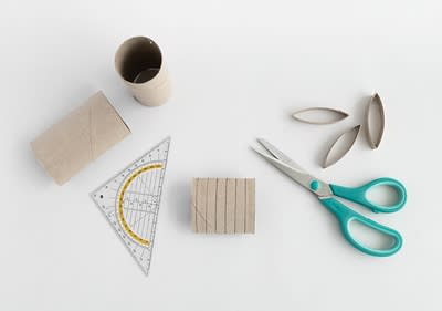 Upcycling üdvözlőkártyák vécépapír-gurigából