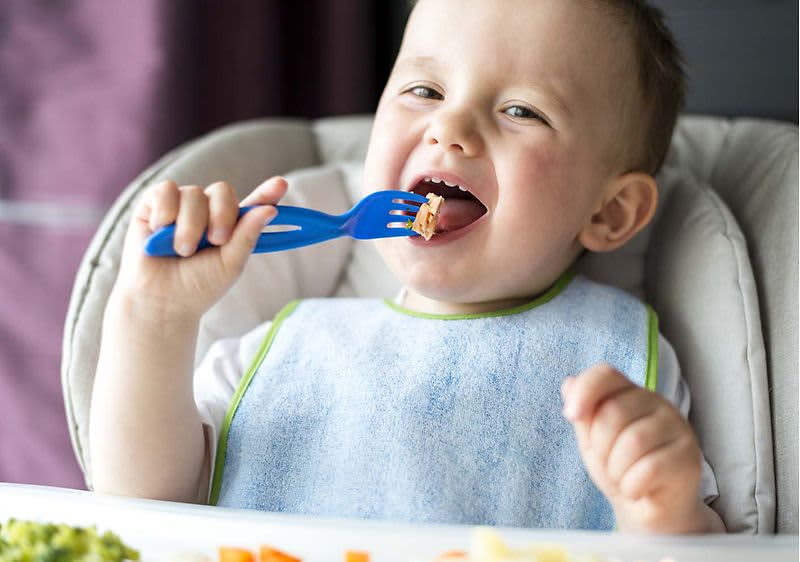 Tizenhárom hónaposan