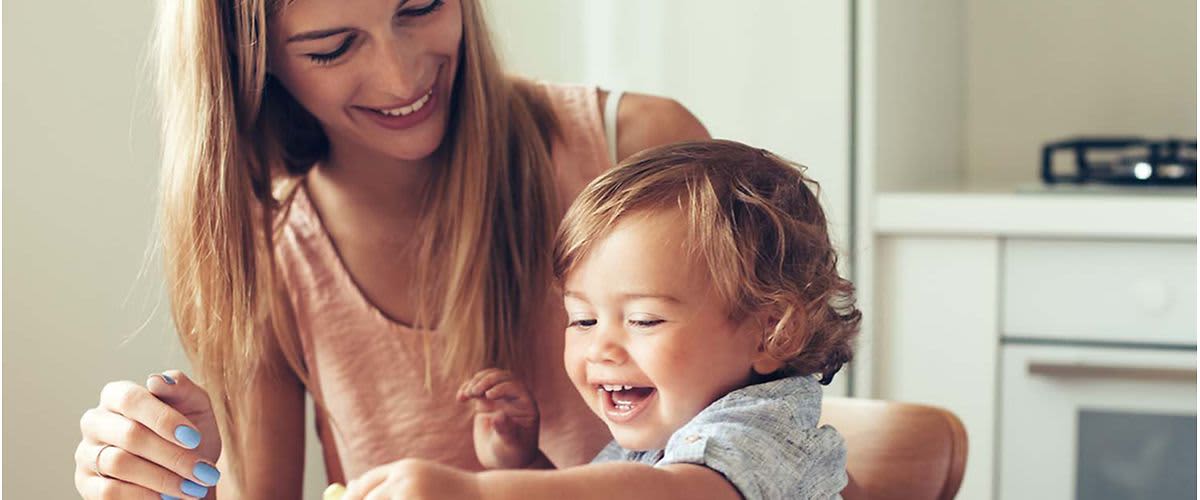 Huszonegy hónaposan