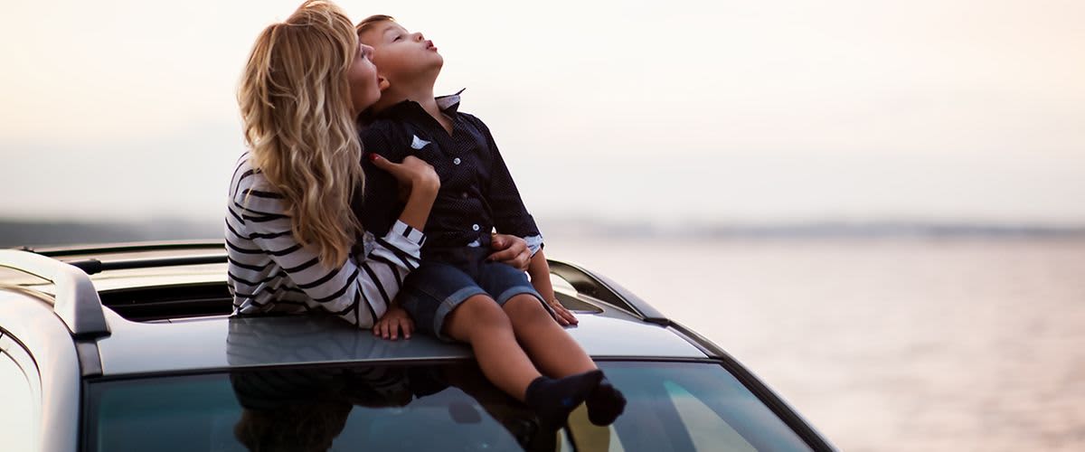 Autóban: nyaralás gyerekekkel