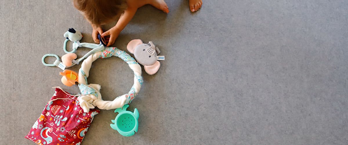 DIY Bébi motoros kézségeket fejlesztő játék