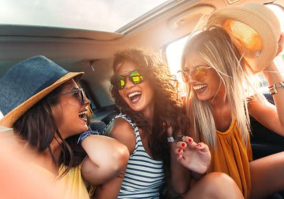 Színtiszta felüdülés! 10 must-have termék a nyárra