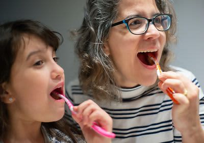 verschiedene Zahnbürsten