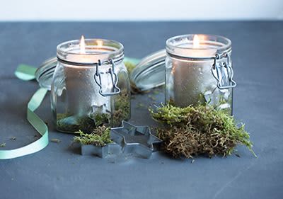 Gyertyák és moha