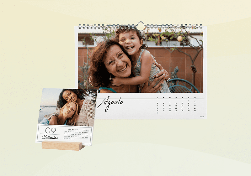 Calendari fotografici: calendario piccolo con coppia di amiche e calendario grande con nonna e nipote.