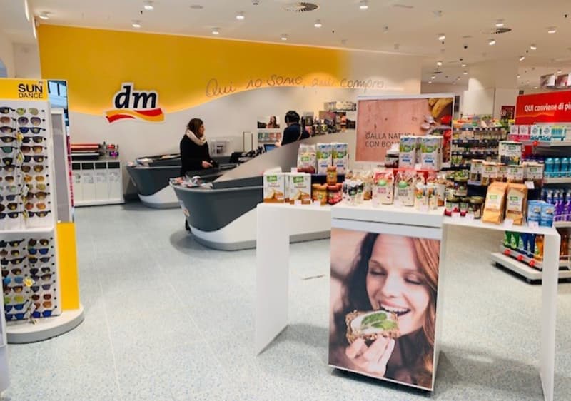 Punto vendita dm in Italia 
