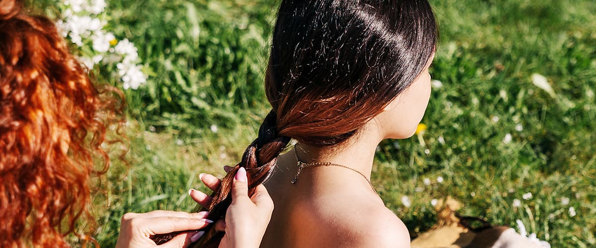 Realizzare acconciature intrecciate