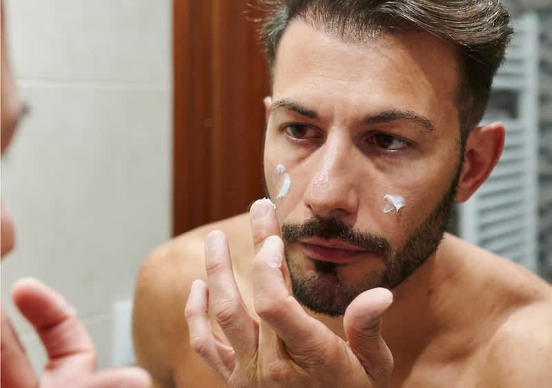 Pelle grassa uomini