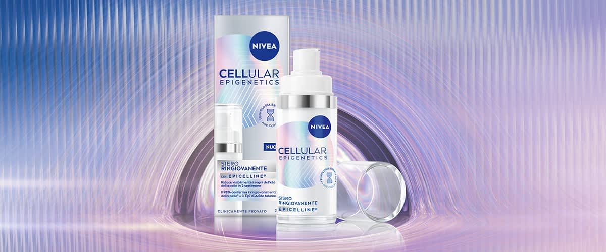 Siero ringiovanente Nivea Cellular Epigenetics con confezione su sfondo oleografico