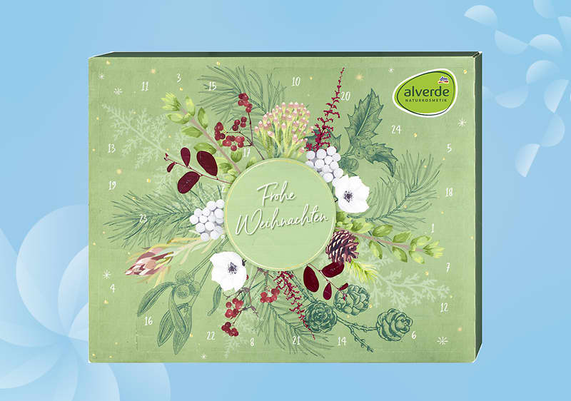 Calendario dell'avvento alverde con decorazioni natalizie
