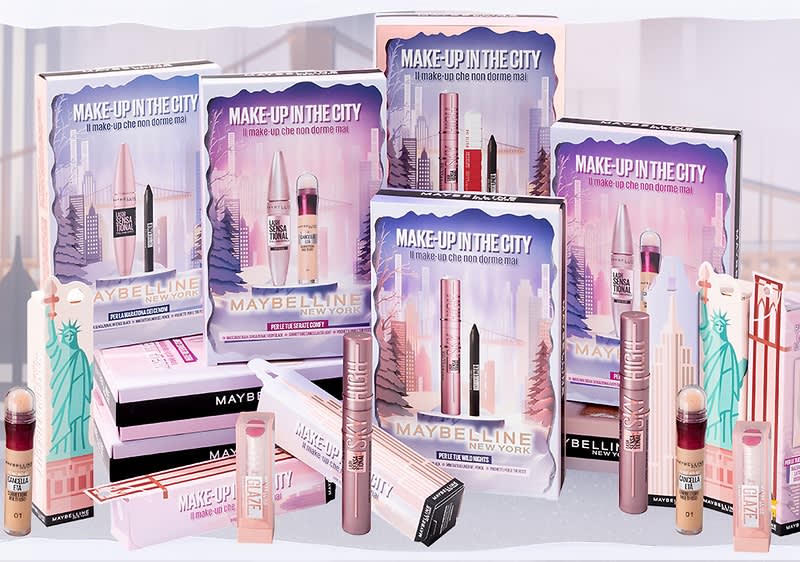Prodotti Maybelline in confezioni regalo di Natale 2025 con trucco e cosmetici