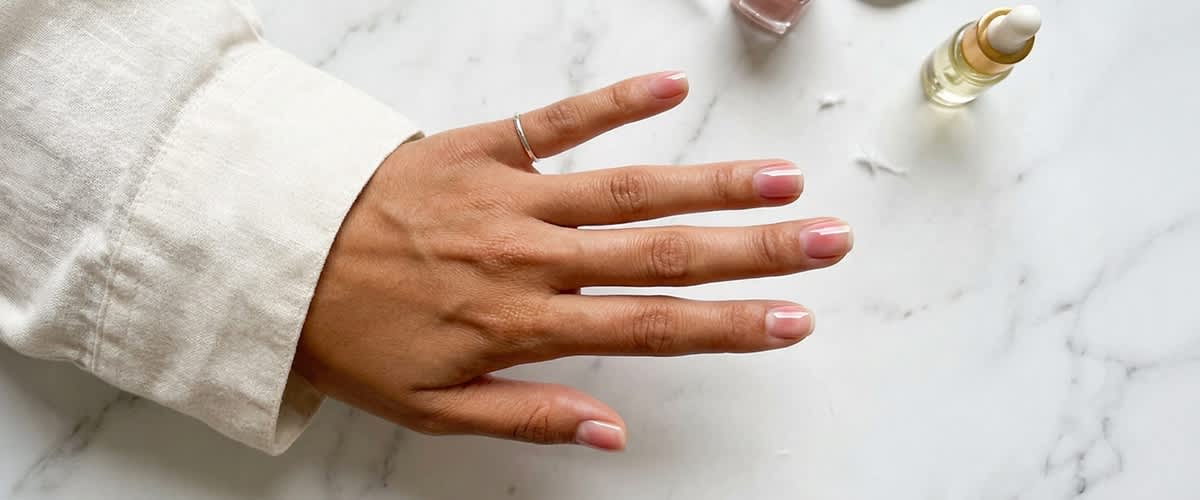 Blush nails