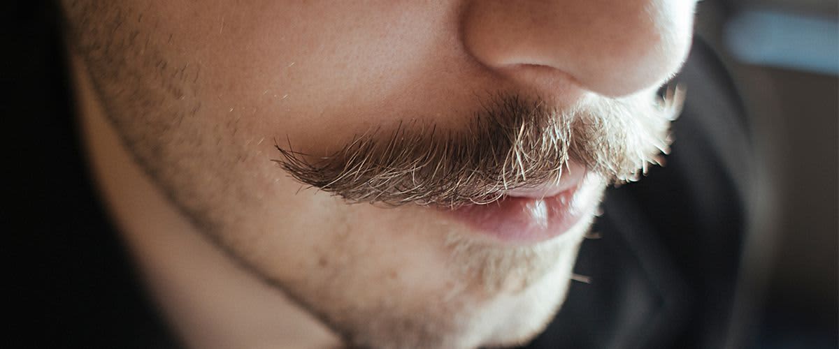 Usuwanie włosów z nosa