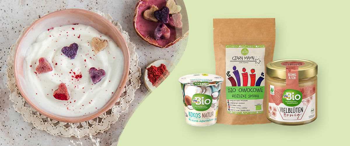 Helpa: jogurt z jaglanymi, kolorowymi serduszkami​