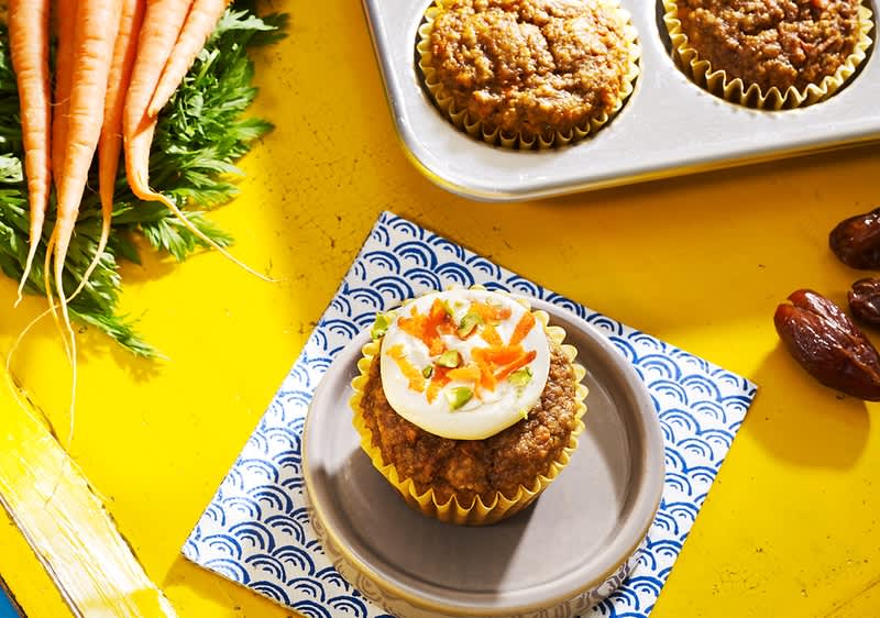 Spróbuj wegańskich muffinów z marchewką