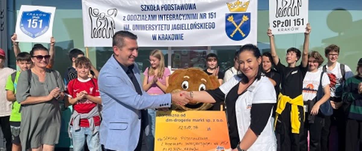 dm podsumowuje Akcje Kasjerskie