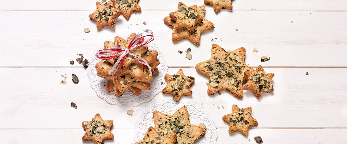 Vegane Dinkelsterne mit Kürbiskernen