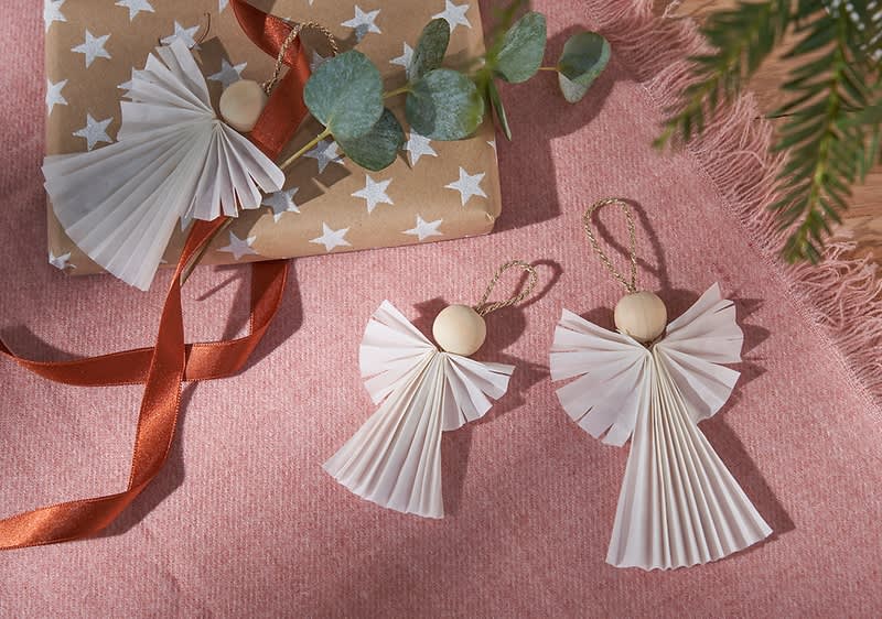 Engelanhänger aus Butterbrotpapier Teaser