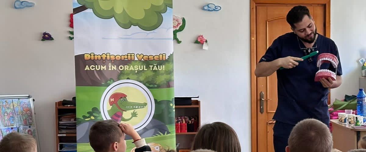 Campania „Dințișorii Veseli” ajunge în 5 noi orașe