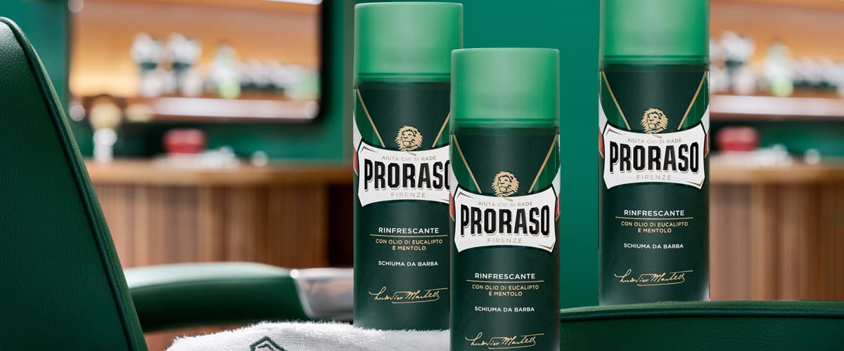 Produse de bărbierit Proraso cu ulei de eucalipt și mentol