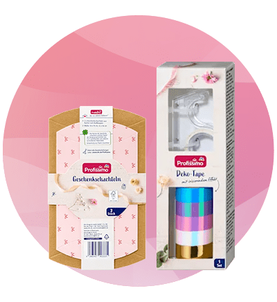 Benzi decorative colorate și cutie de cadouri pe fundal roz