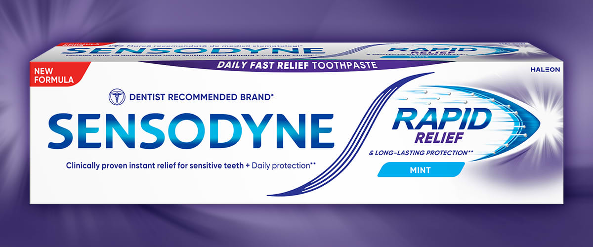 Ambalajul pastei de dinți Sensodyne Rapid Relief Mint