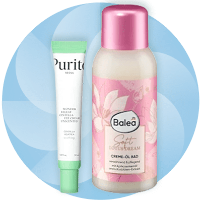 Produse cosmetice Purito și Balea pe fundal albastru