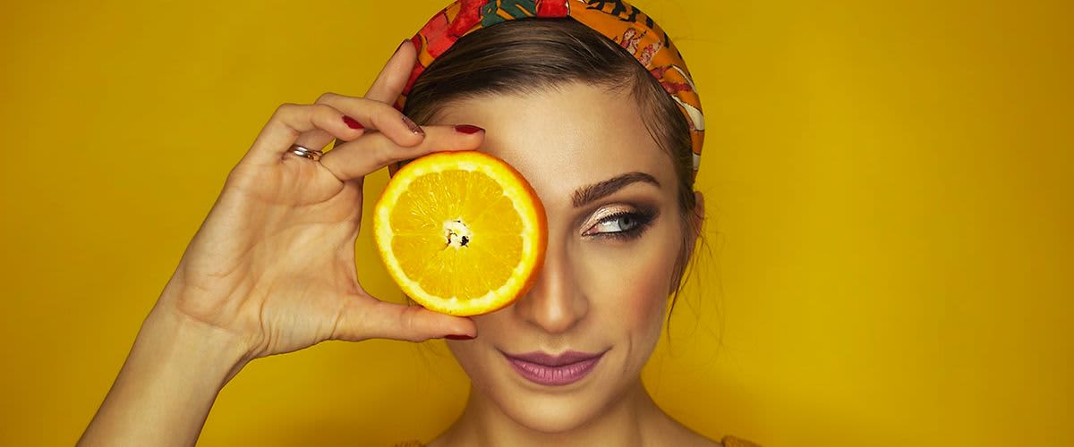 Îngrijirea tenului cu vitamina C