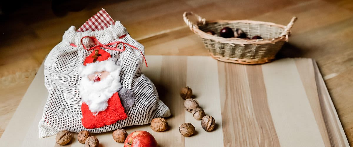 Confecționați acasă săculeț cu Moș Crăciun