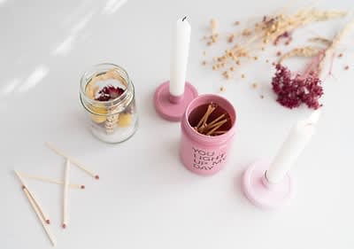 Decorați borcanele