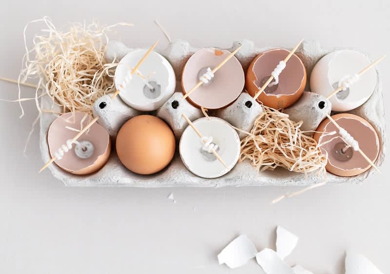 Pregătiți cojile de ouă