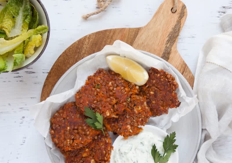 Pâine de grâu cu salată