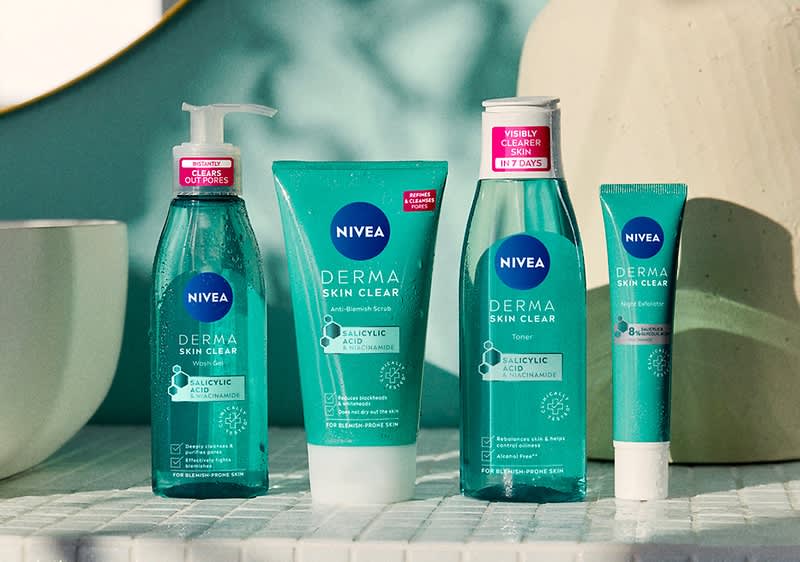 Nivea Derma Skin Clear