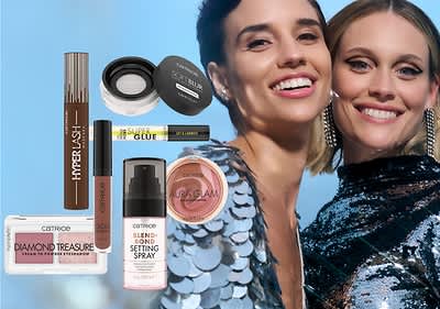 Produse de machiaj și persoane în ținute strălucitoare