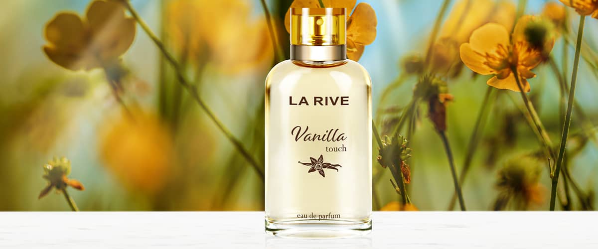 Parfum Vanilla Touch La Rive cu flori galbene în fundal