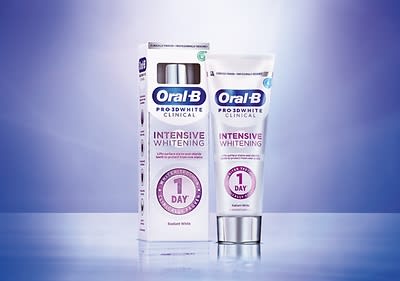 Pastă de dinți Oral-B Pro3DWhite pentru albire intensivă