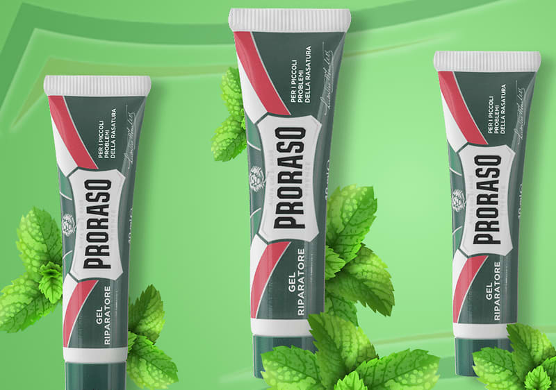 Trei tuburi de gel de ras Proraso cu frunze de mentă pe fundal verde