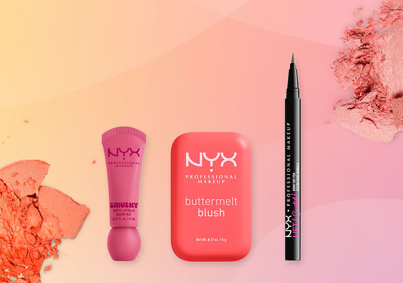 NYX produse cosmetice pe fundal roz cu creion dermatograf, blush buttermelt și gloss smushy