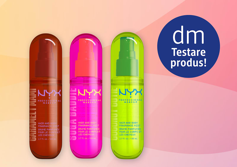 Trei produse cosmetice NYX în nuanțe roșu roz și verde pe fundal roz