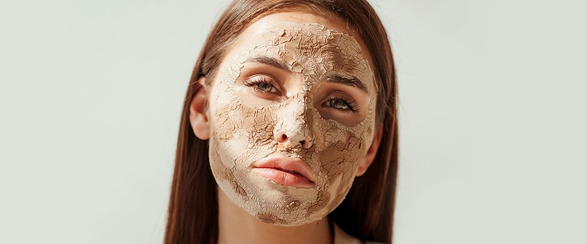 Pleťová maska s kremelinou